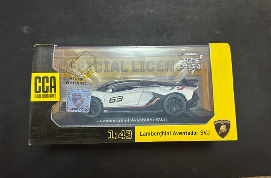 CCA - LAMBORGHINI AVENTADOR SVJ - 1:43